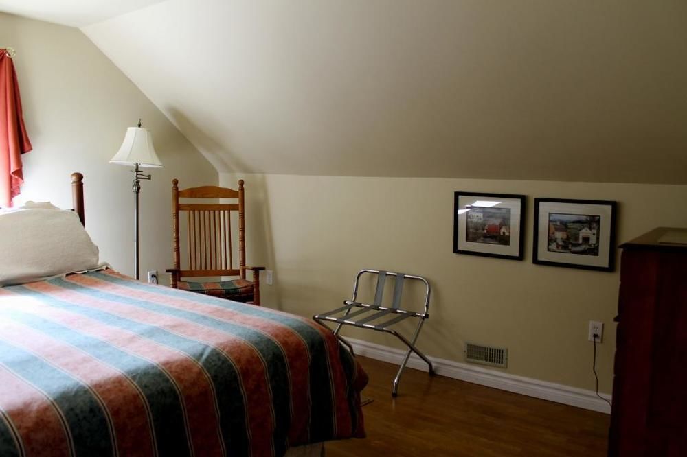 Mackenzie House B&B by Elevate Rooms Port Hawkesbury Exterior foto