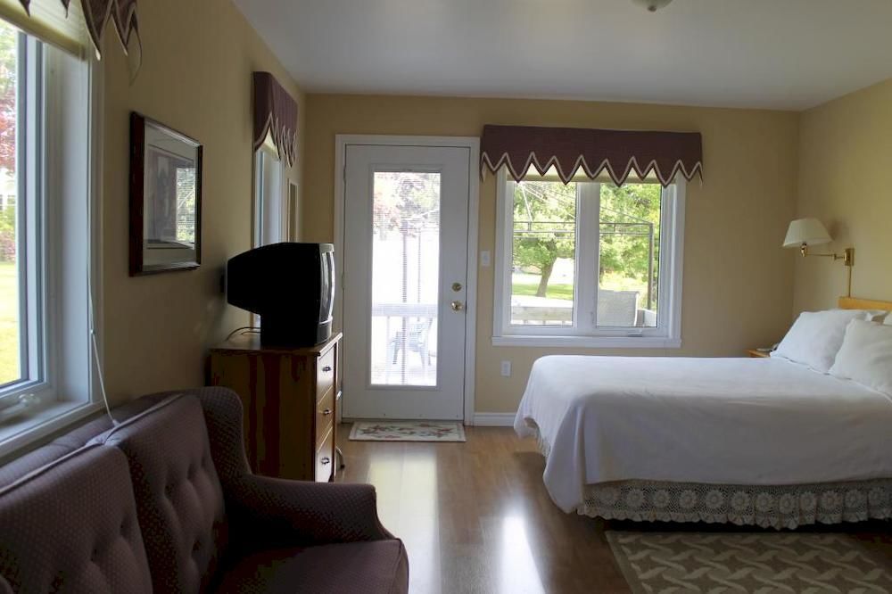 Mackenzie House B&B by Elevate Rooms Port Hawkesbury Exterior foto